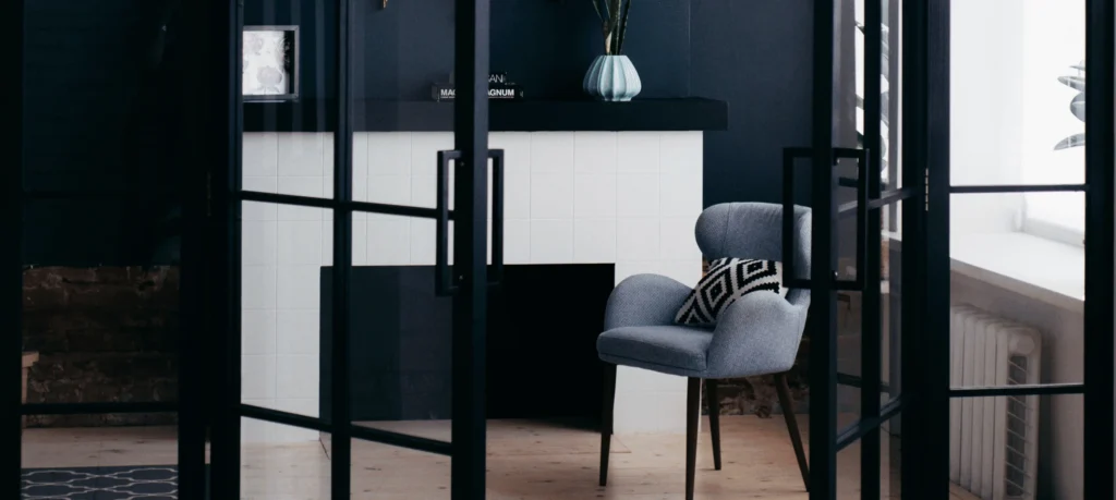 Une verrière sur mesure, avec portes, pour son bureau moderne